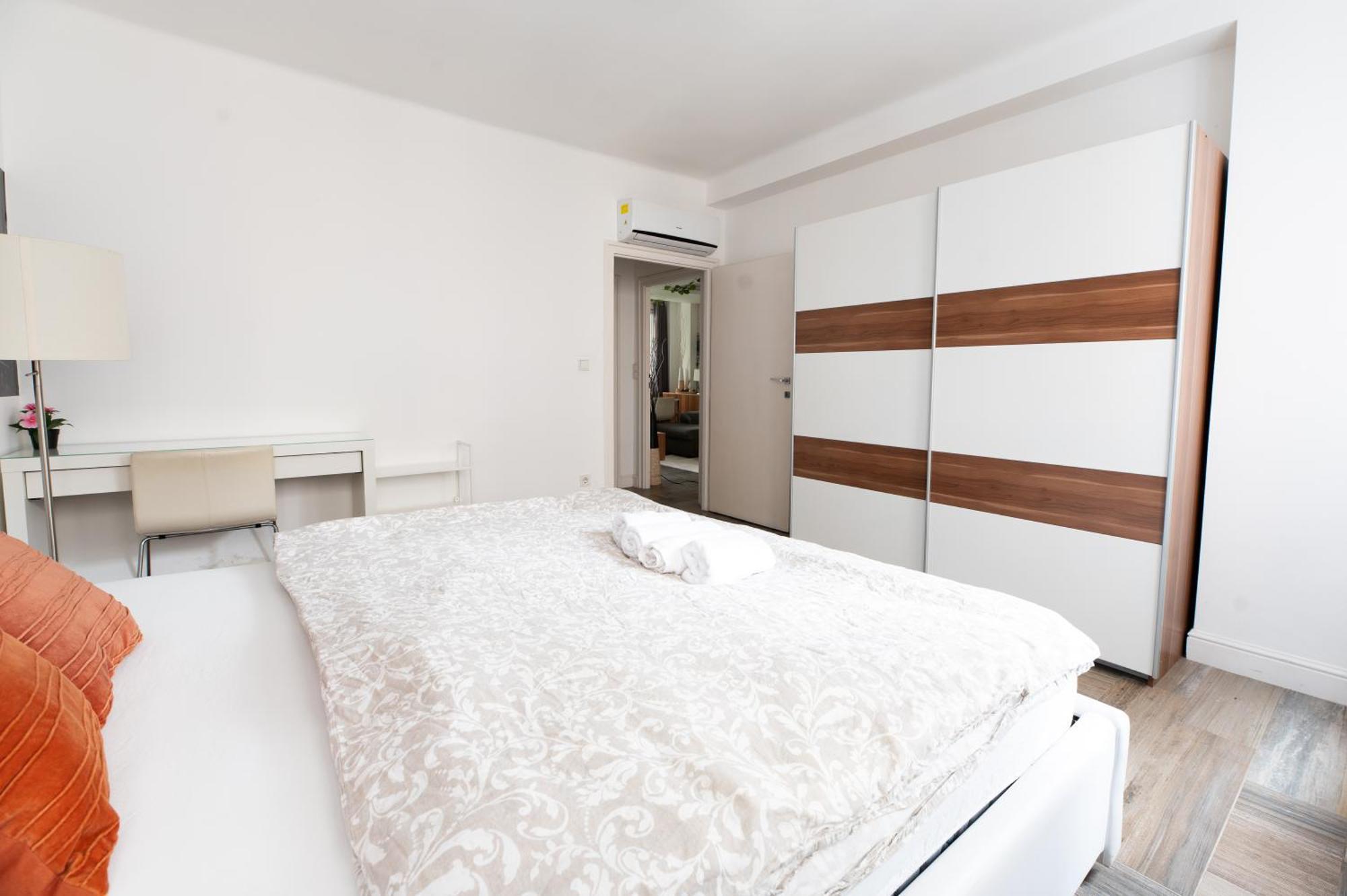 Superb Location & Chic Suite W' 2Bedroom Budapest Exterior photo