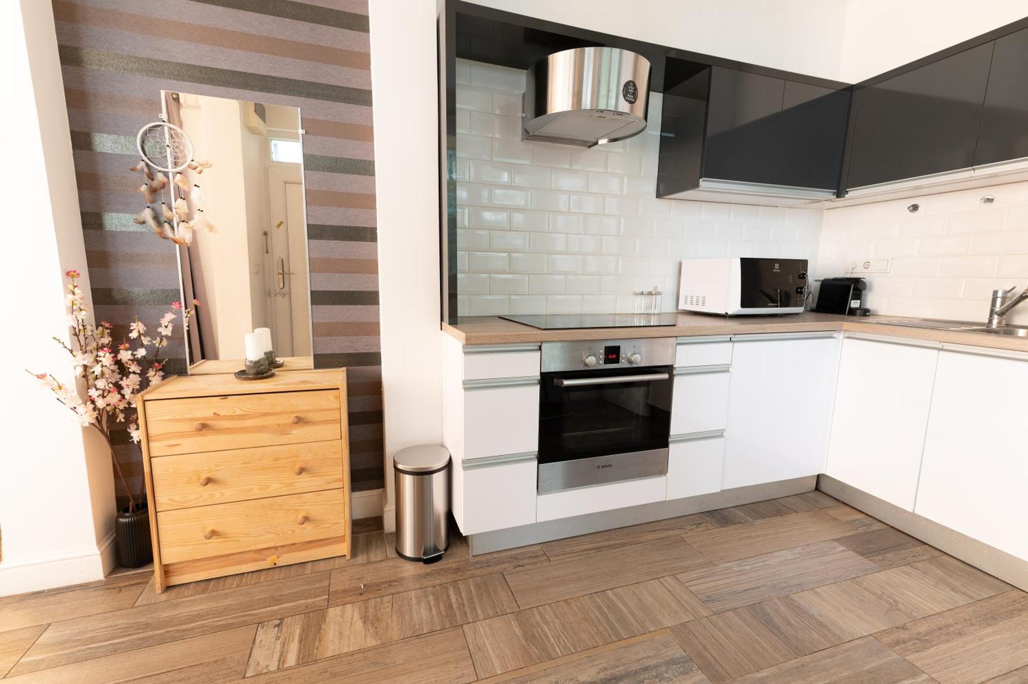 Superb Location & Chic Suite W' 2Bedroom Budapest Exterior photo