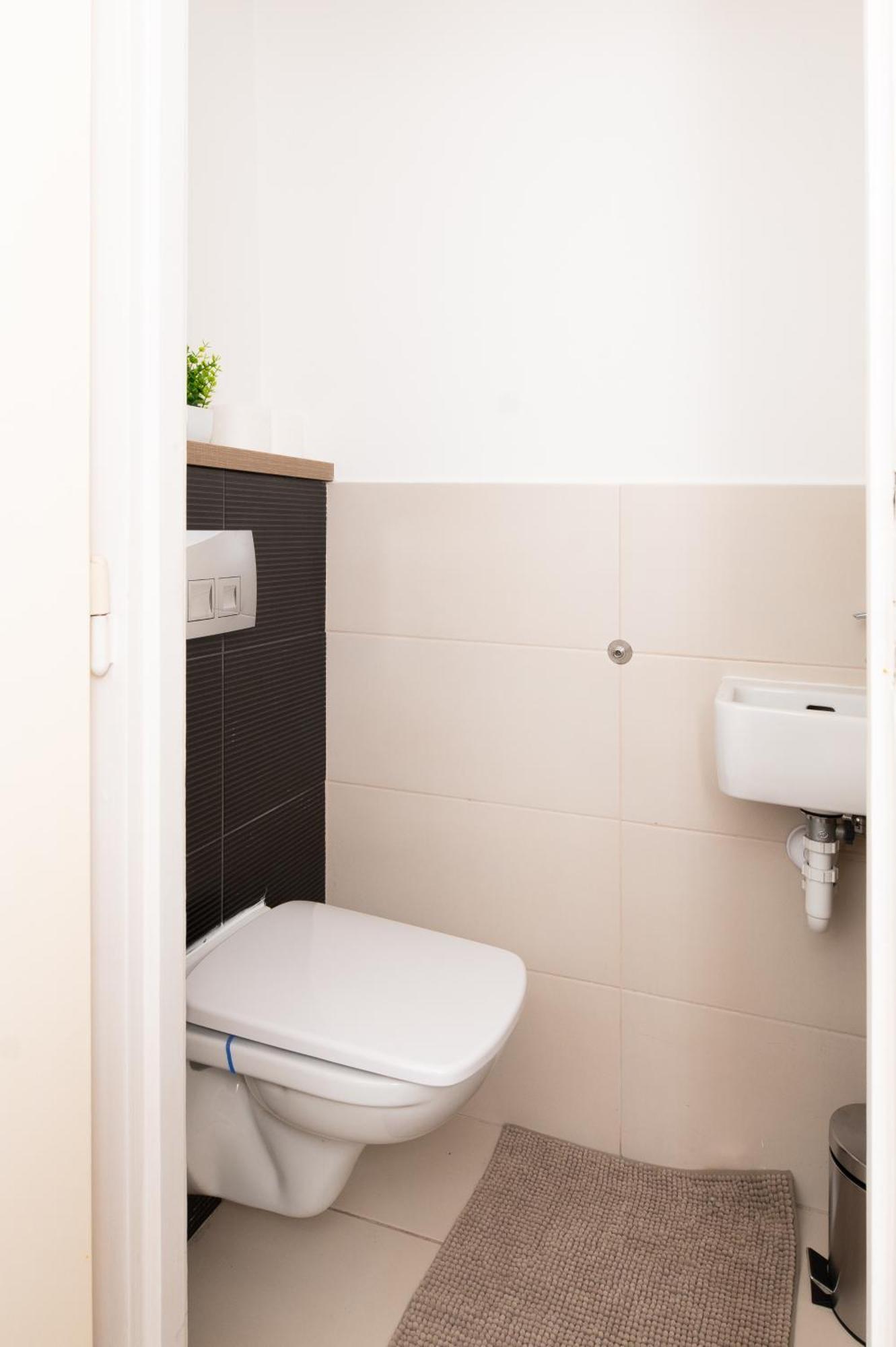 Superb Location & Chic Suite W' 2Bedroom Budapest Exterior photo