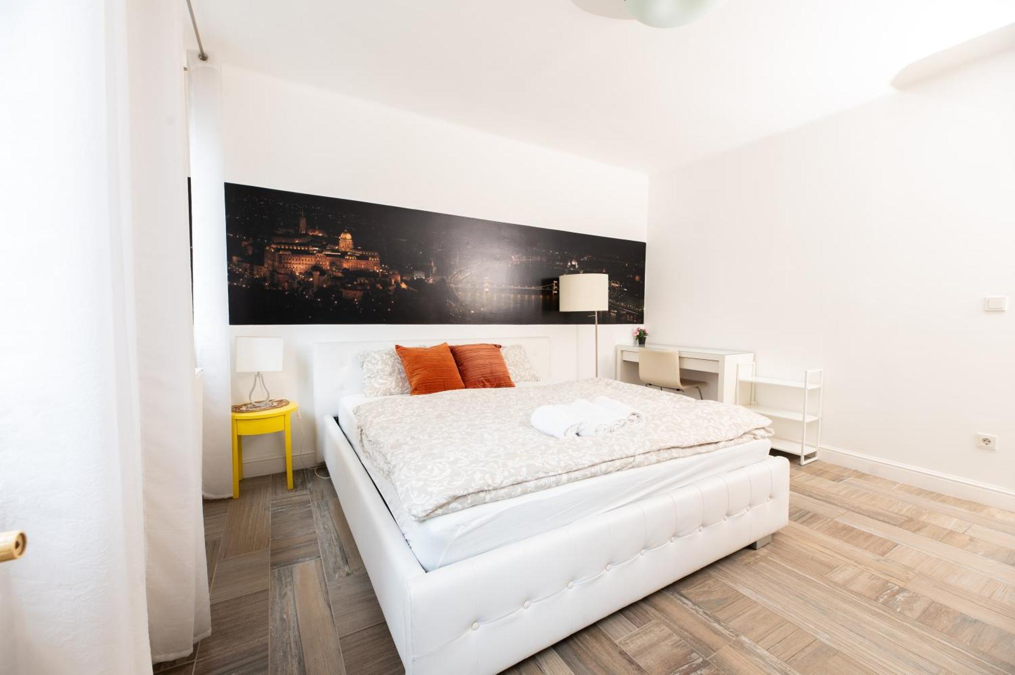 Superb Location & Chic Suite W' 2Bedroom Budapest Exterior photo